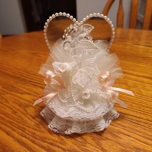 Vintage Jamie Lynn Mirrored Heart Cake Topper